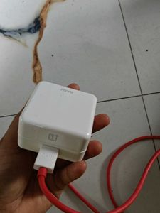 oneplus Fast Charger with Red Cable