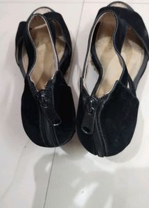 Black Sandal💥 Fixed Price
