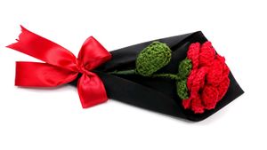 Handmade Crochet Red Rose Bouquet