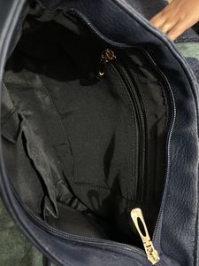 DressBerry Sling bag