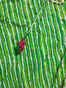 Leheriya Jaipuri Long Kurti &amp; Pink Saree