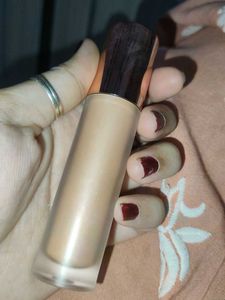 Radiance Foundation Makeup