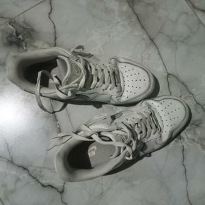 Nike Air Force 1 Sneakers