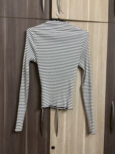 39 H&amp;M STRIPPED LONG SLEEVES