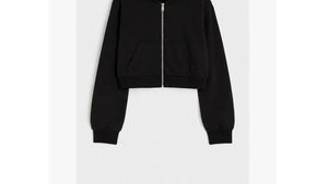 Black Cropped Zip-Up Hoodie