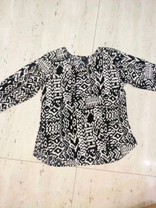 🖤 Trendy Black &amp; White Printed Top | Stylish Casu