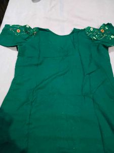Embroidered Green Kurta Set