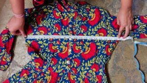 Gulmohar Jaipur Ethnic Gown