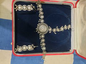 Oxidised Silver Maang Tikka &amp; Earring Set