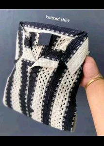 Men's Stylish Black &amp; White Striped knitted shirt