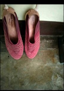 new Hush puppies shoes