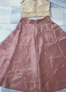 Lahenga Fir Girs