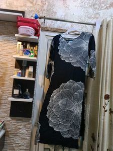 Stylish Black Floral Print Kurta and Set