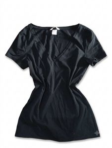 CLEARANCE SALE!!😝🥳Basic Black V-Neck T-Shirt