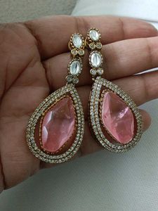 Elegant Pink Stone Jewellery Set