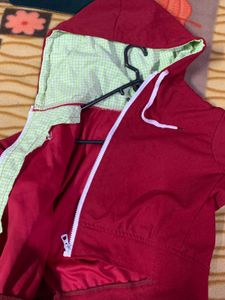 Red Cropped Zip-Up Hoodie