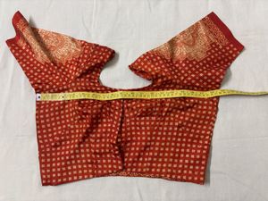 Intricate Traditional Patterns Saree with Blouse