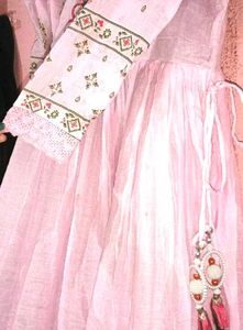 🌸Embroidered floral printed kurti 🌿