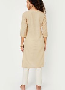Elegant Embroidered Kurti