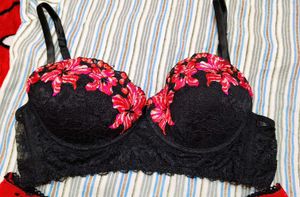 Floral Lace Bralette with beautiful brief 👍