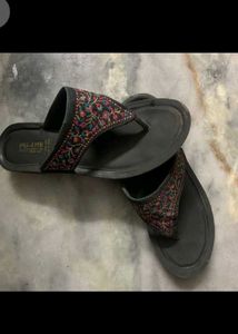 Stylish Women's Flip-Flops