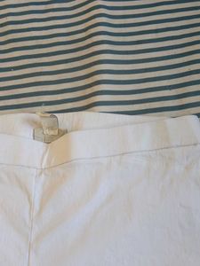 Chic White Cropped Pants