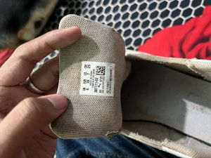 Puma Casual White Sneakers