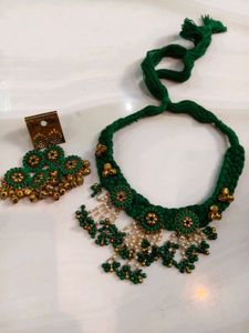 Emerald Green Floral Jewelry Set