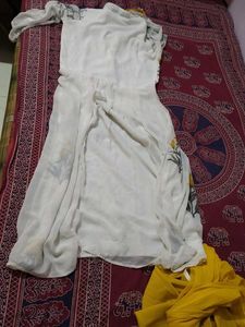 Elegant White &amp; Yellow Kurta Set