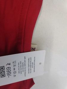 Red "Hala Madrid" T-Shirt with Bow Graphic