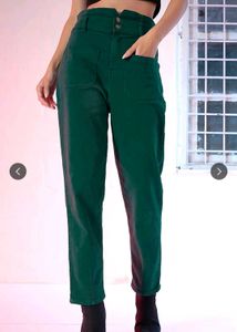 Green High-Waisted Wide-Leg Jeans