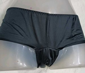 💙 Comfortable Black Shapewear Shorts