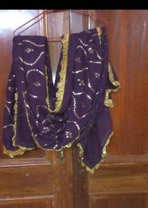 Elegant Dupatta with Gold Detailing