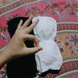 Comfortable Black &amp; White Tube Bras