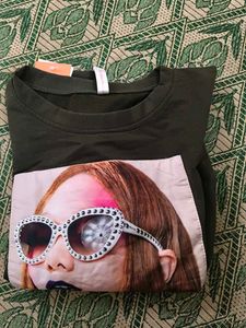 Graphic Print Sweatshirt