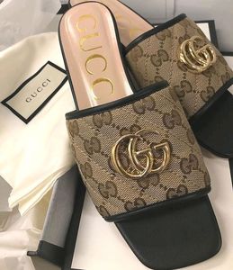 Gucci Flats