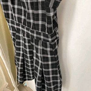 H&amp;M Plaid Mini Pleated dress
