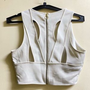 Chic Cream Sleeveless Cropped Top