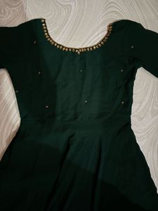 Elegant bottle Green long Anarkali 🦚