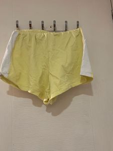 Cute Yellow Shorts 6-8 ys
