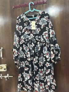 Chic Floral Print Mini Dress