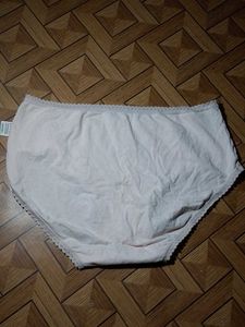Comfortable Women's Briefs