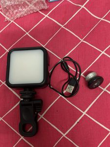 Portable insta pro led light