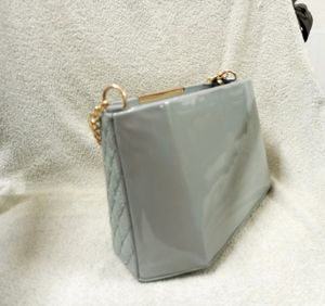 🆕 Beautiful Grey 🏵️ Sling Bag Only In ₹150