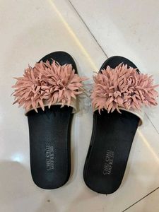 Charming Pink Flower Slides