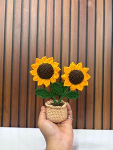 Crochet Sunflower Plant