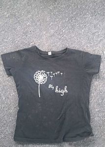 Black Fly High Dandelion T-Shirt
