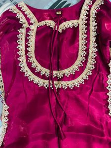 Beautiful Magenta Kurta Set