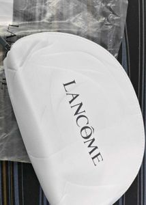 Lamcome White Pouch.