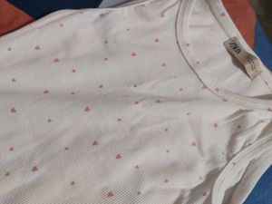 Cute White Heart Print Sleeveless Top